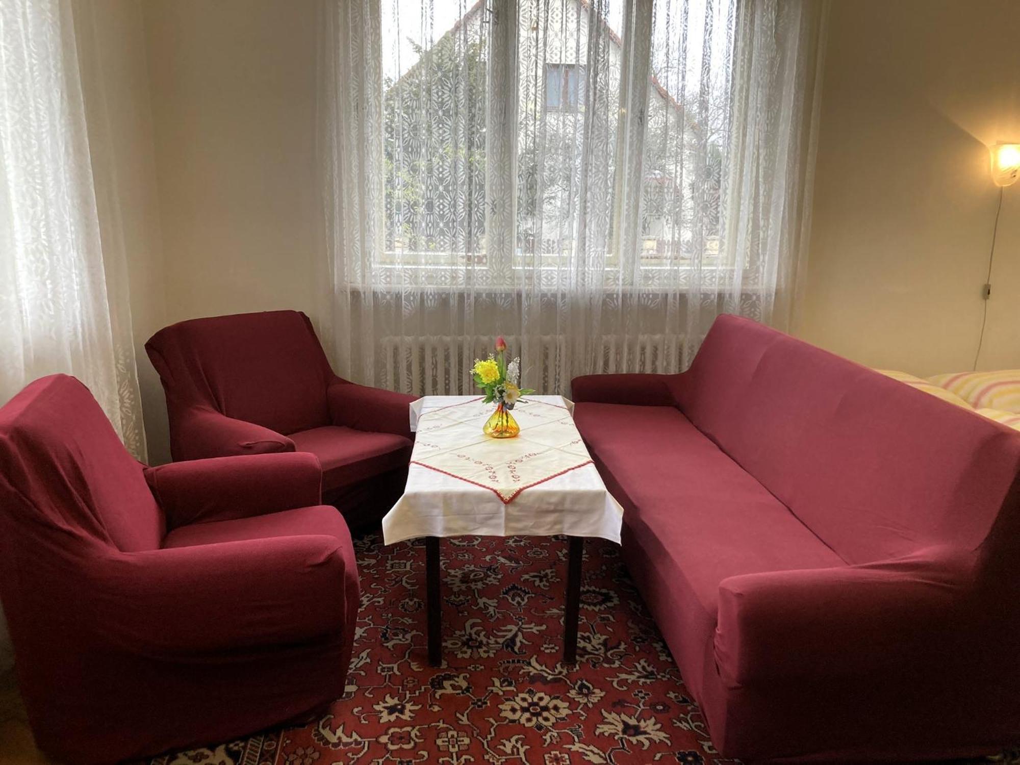 Spacious Apartment - Free Parking! Prag Exteriör bild