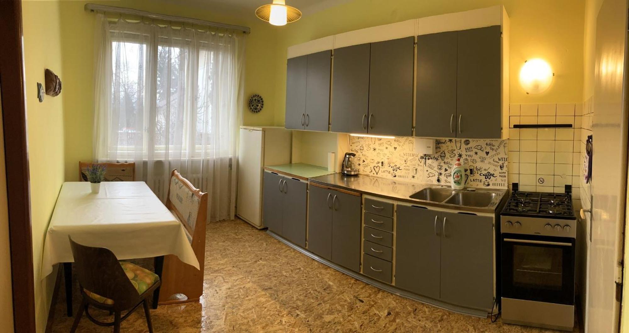 Spacious Apartment - Free Parking! Prag Exteriör bild